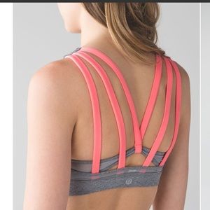 Lululemon energy bra size 6